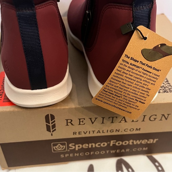 Spenco REVITALIGN Women's Paddock Ankle Bootie Size 5 1/2 Burgundy NEW!! - Picture 11 of 17